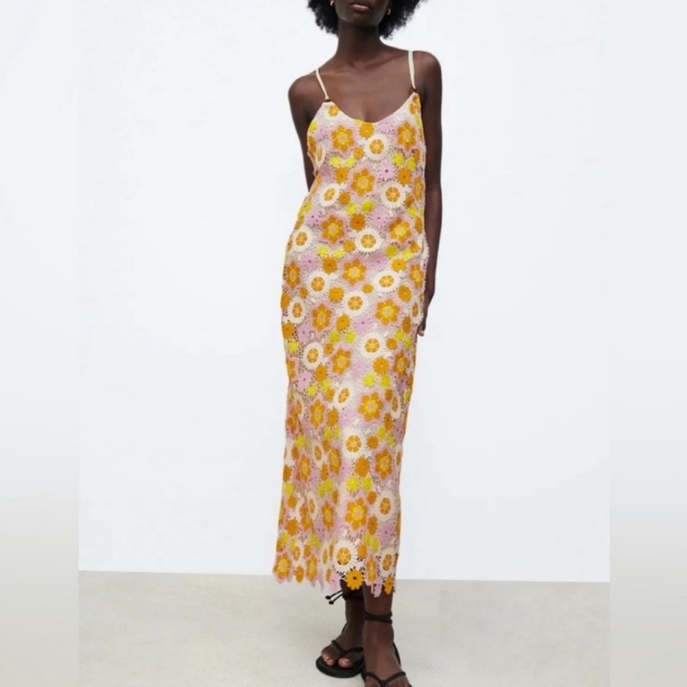 NWT Zara crochet flower dress